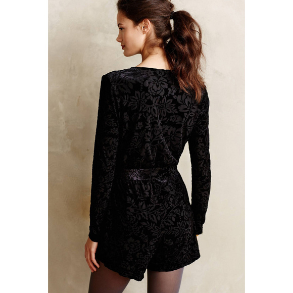 Anthropologie Saylor Black Velvet Elegant Romper - Picture 2 of 3